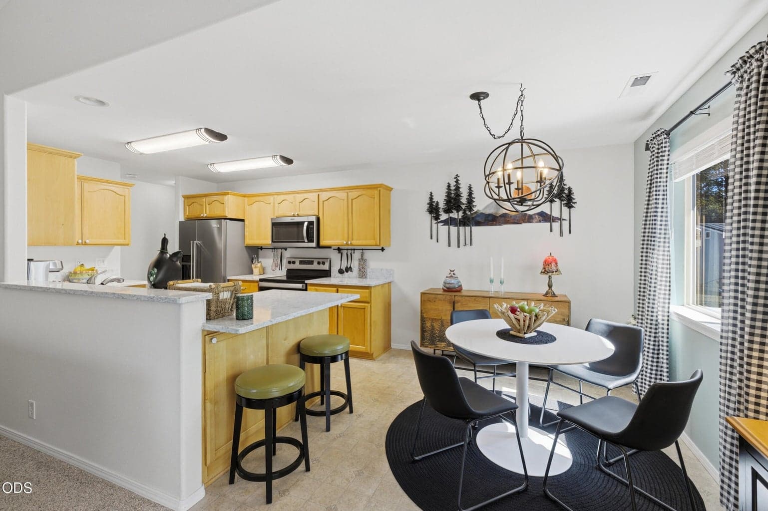 Photo of 51430 Mac Court 11 of 39