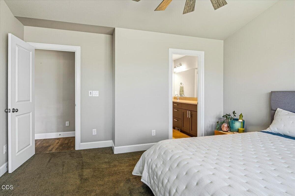 Photo of 270 NW 33rd Street 15 of 31
