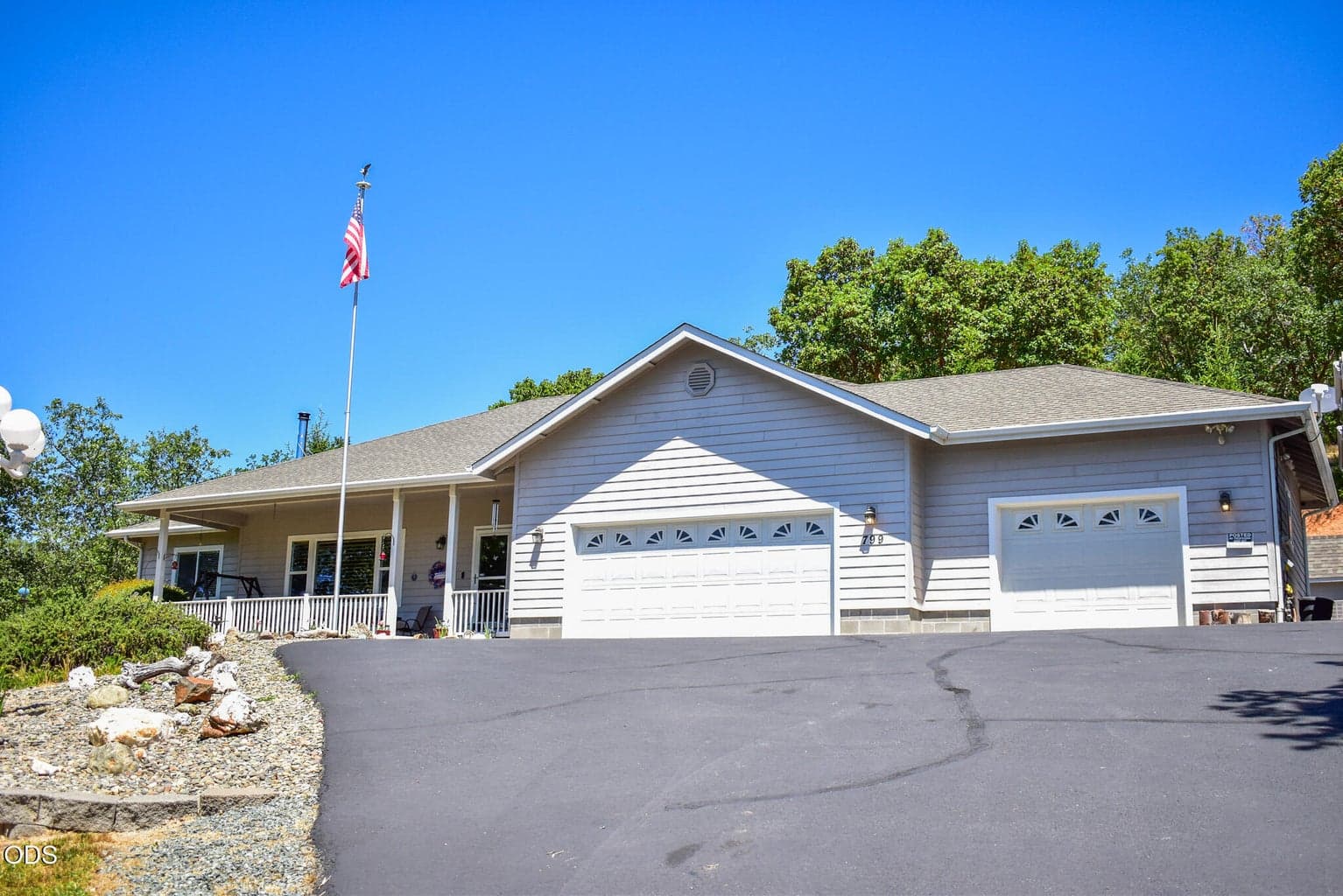 Photo of 799 Three Pines Road 1 of 40