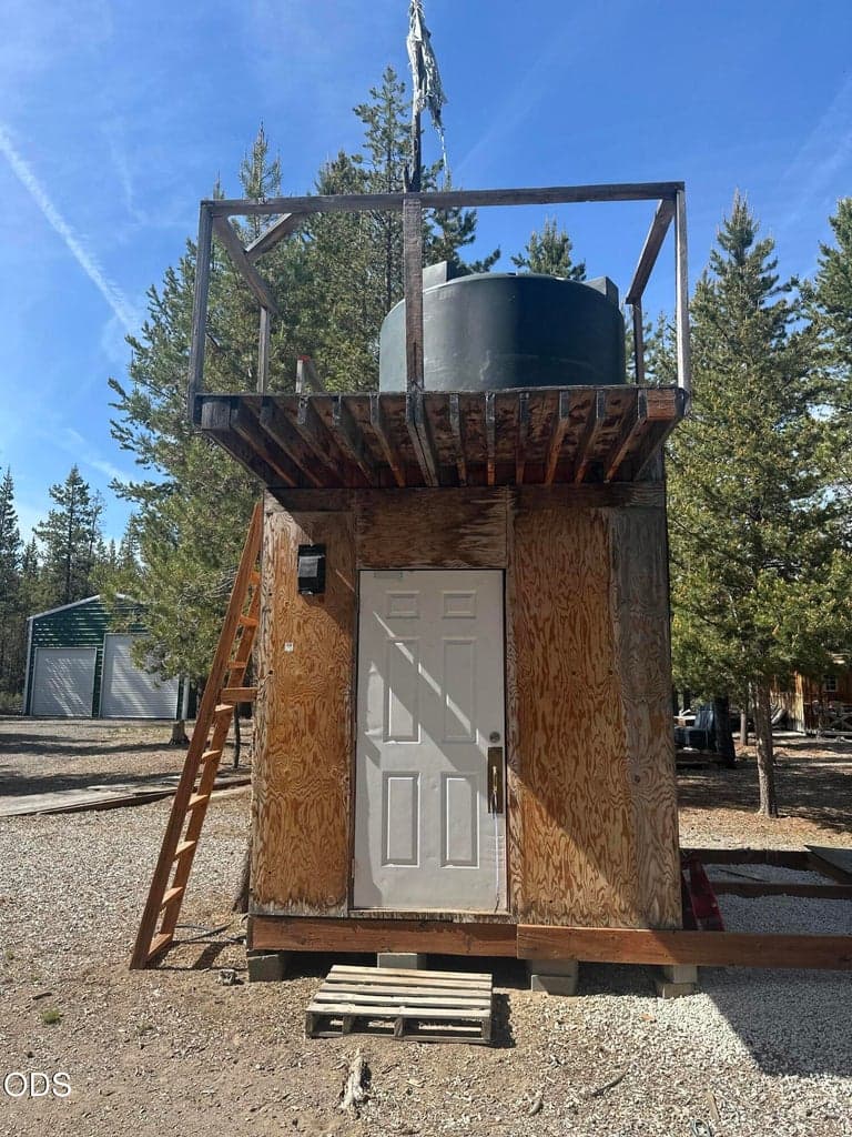 Photo of NFR 86 4 of 5