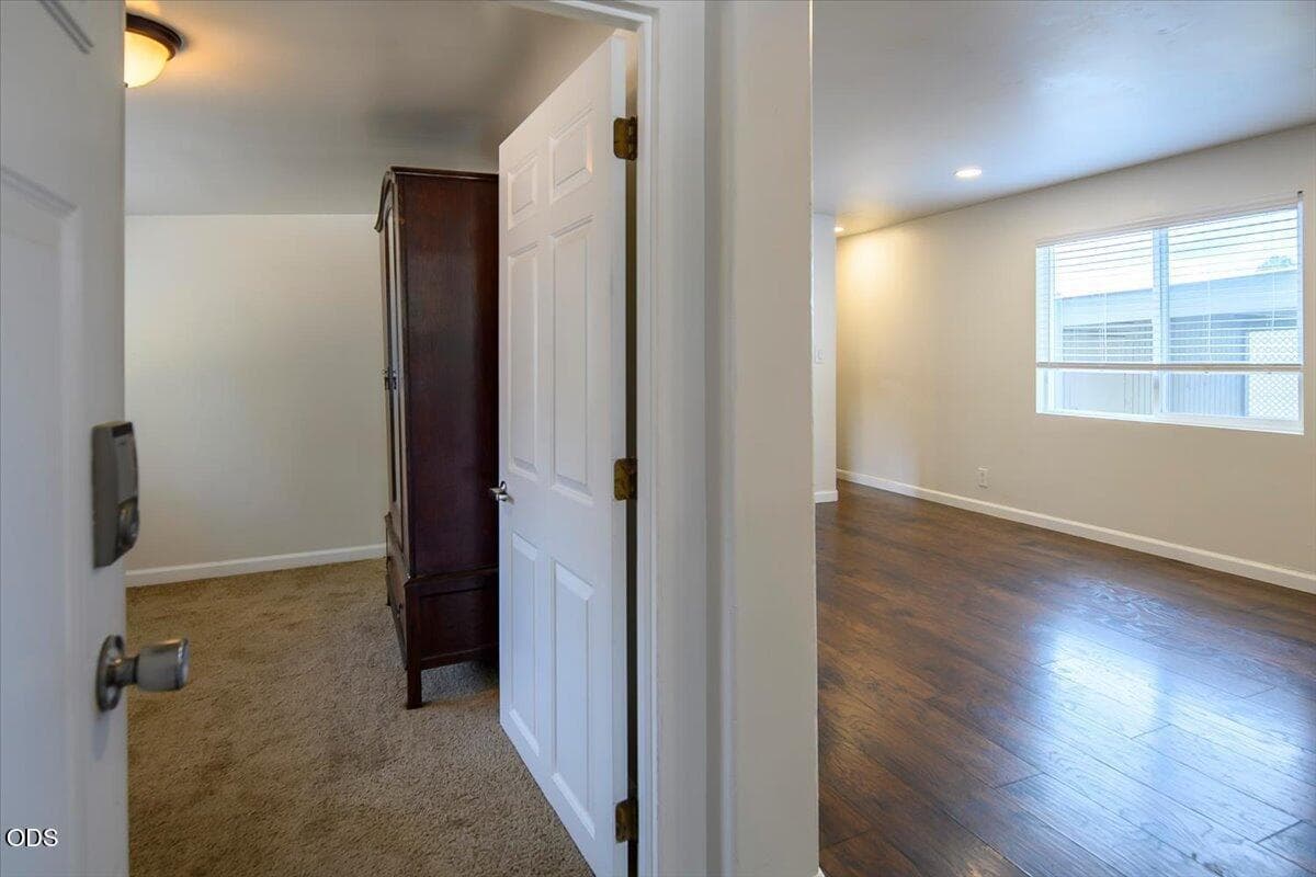 Photo of 61445 27th 4 of 17
