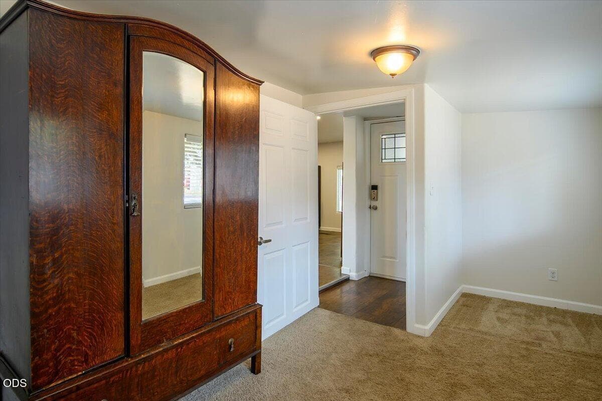 Photo of 61445 27th 5 of 17