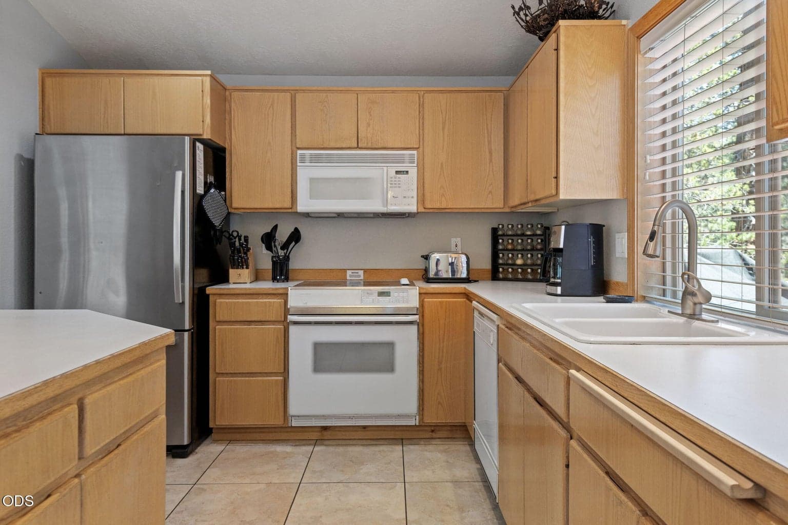 Photo of 57158 Killdeer Lane 7 of 23