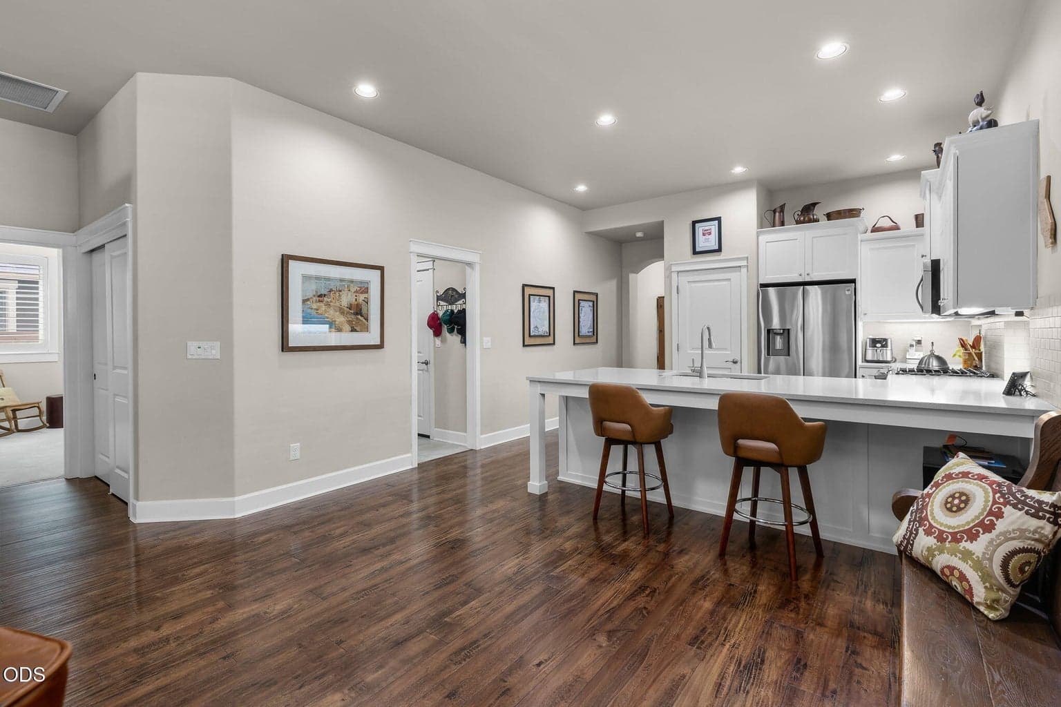 Photo of 61056 SE Ambassador Drive 7 of 32