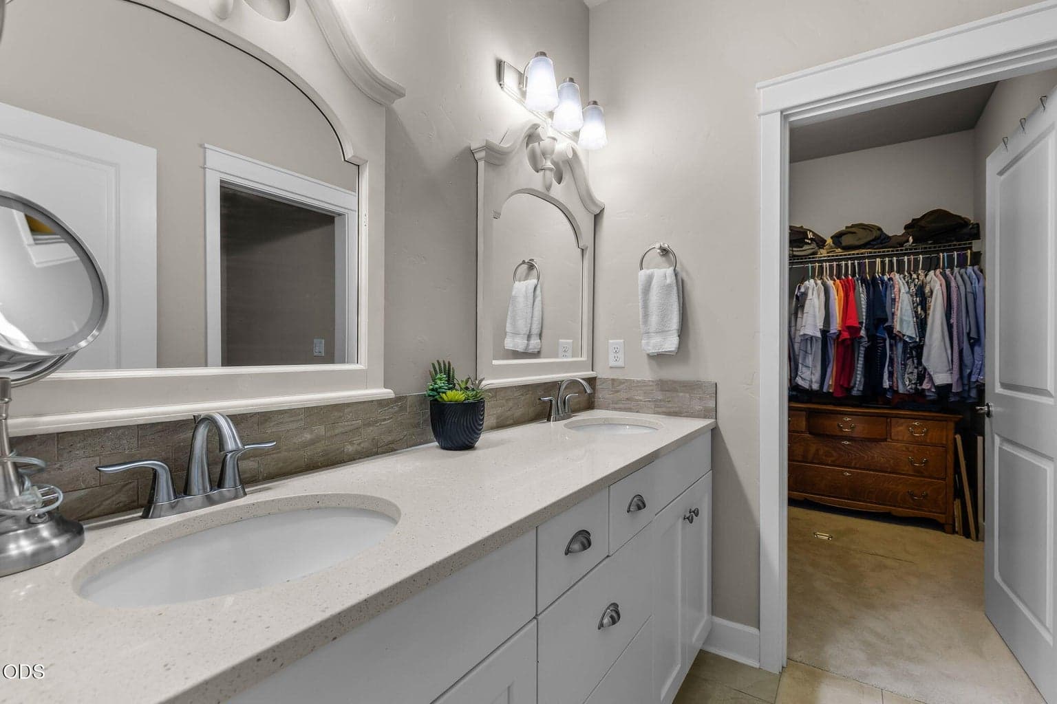 Photo of 61056 SE Ambassador Drive 22 of 32