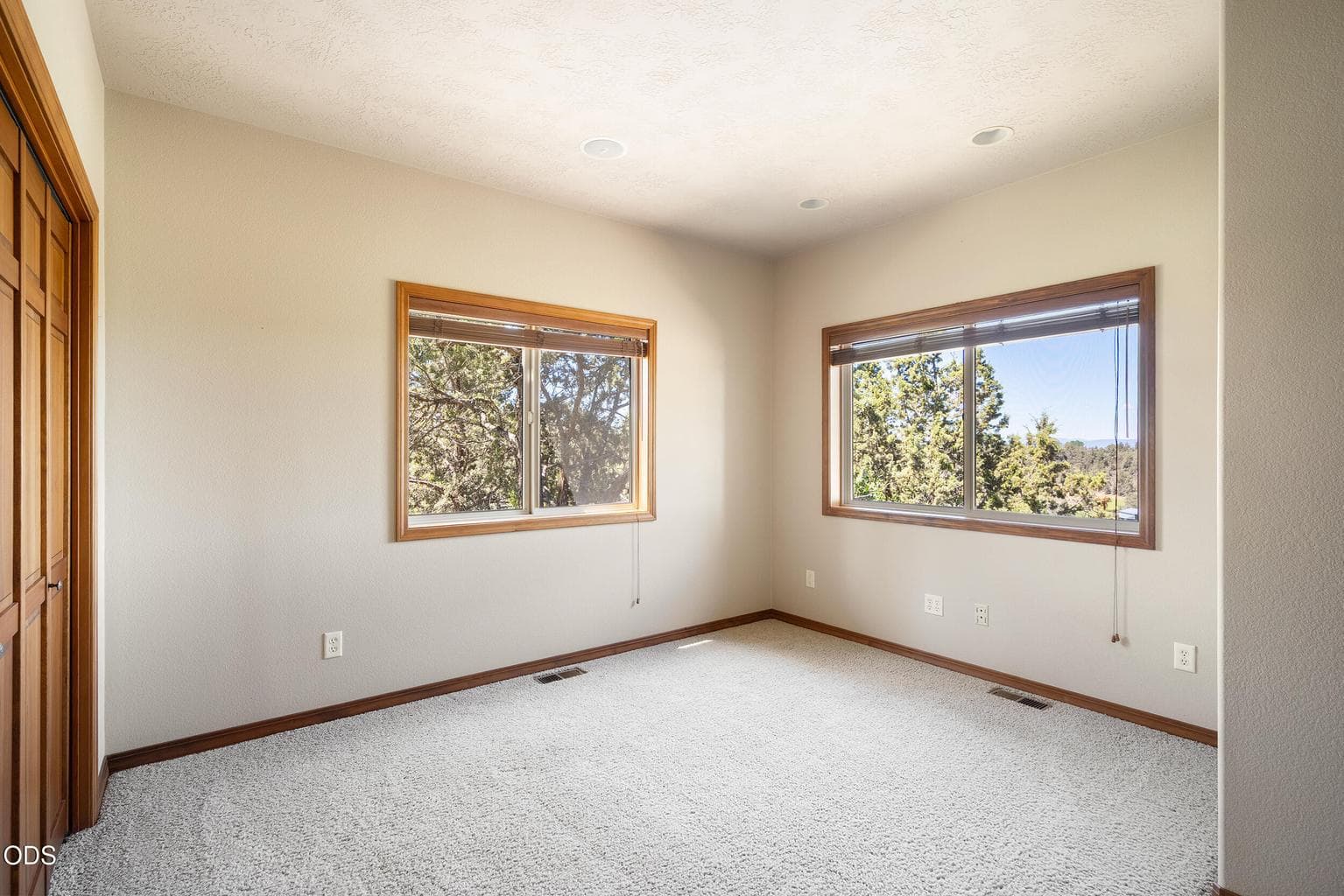 Photo of 6900 NE 1st Street 40 of 122