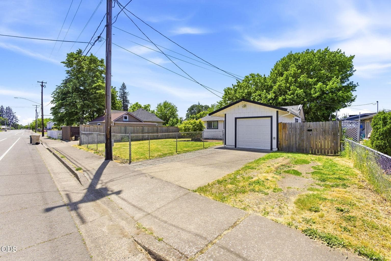 Photo of 130 Geary 2 of 26