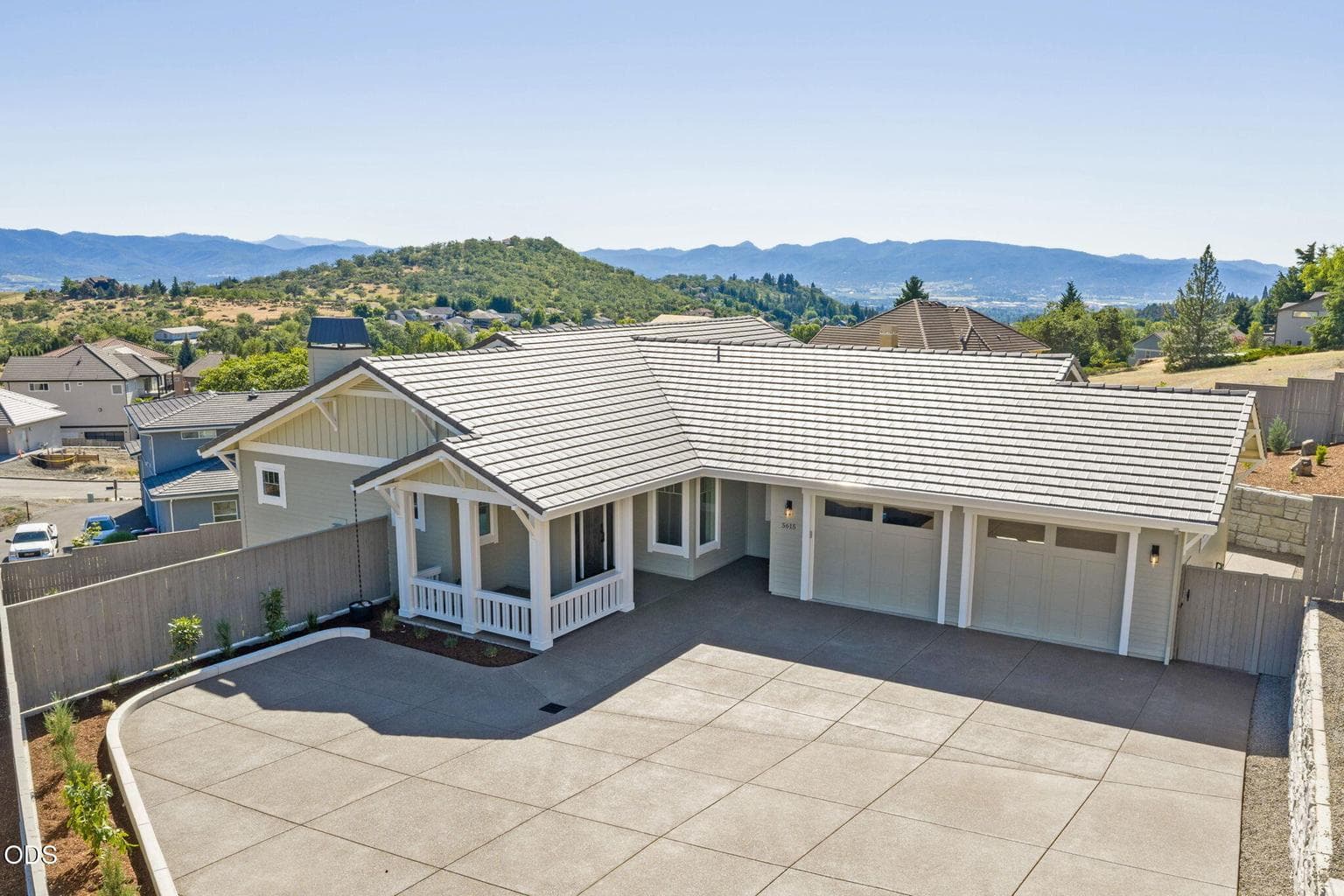 5615 Autumn Park