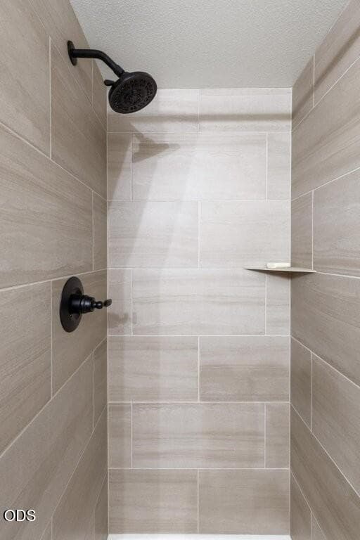 DOWNSTAIRS BATHROOM