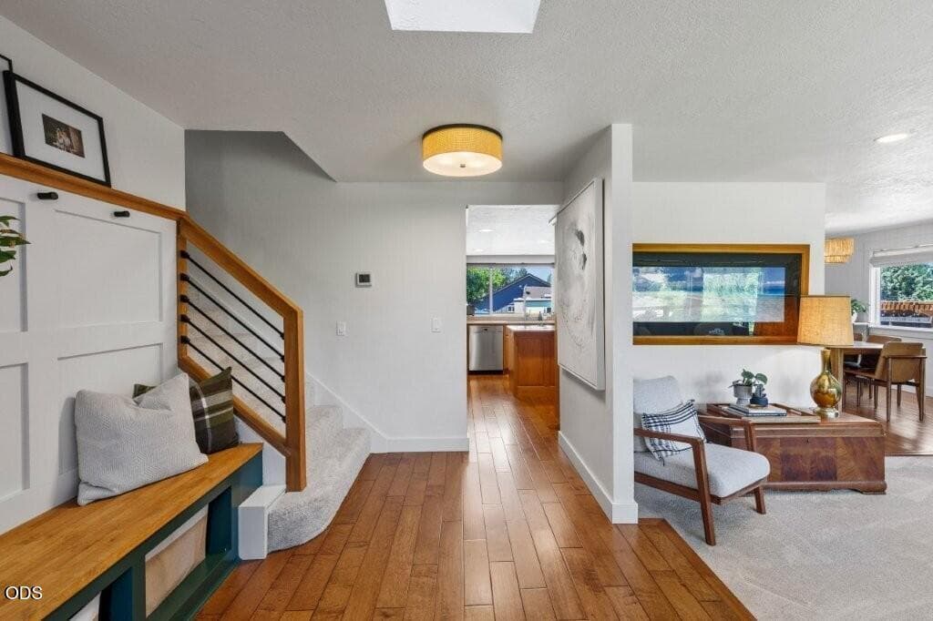 Photo of 61211 Mount Vista Drive 11 of 61