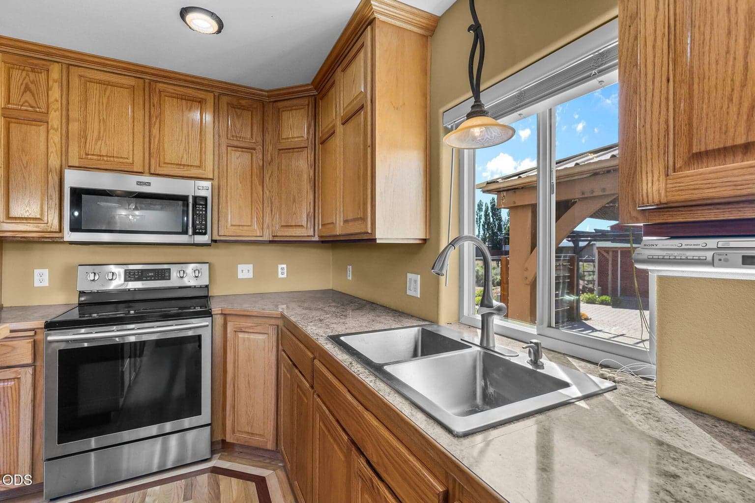 Photo of 66967 Lance Road 9 of 59