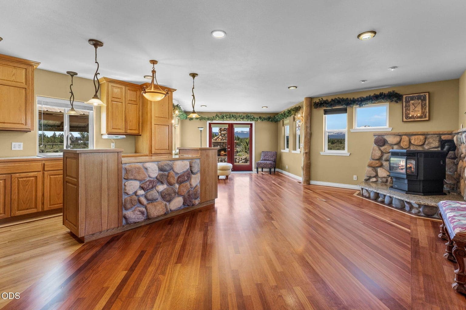 Photo of 66967 Lance Road 10 of 59