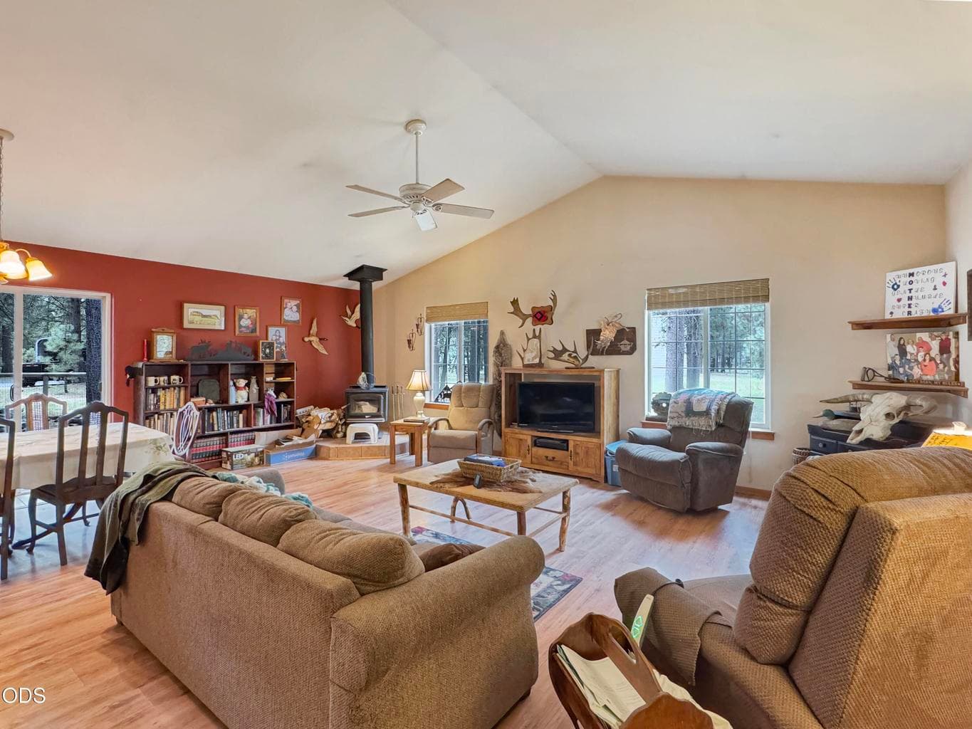 Photo of 14735 Peachwood 5 of 31