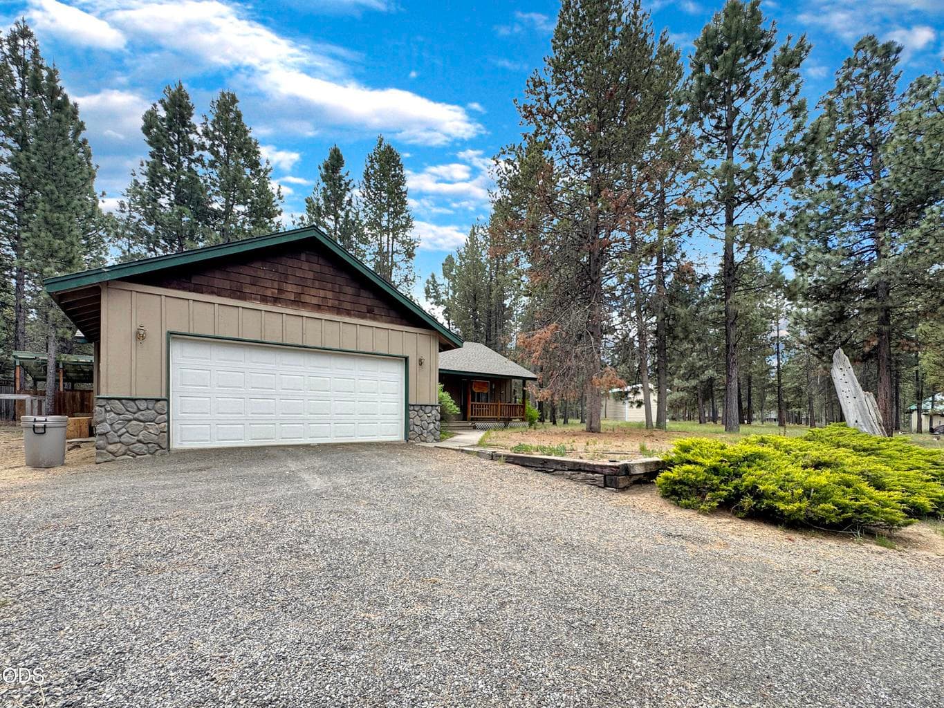 Photo of 14735 Peachwood 2 of 31