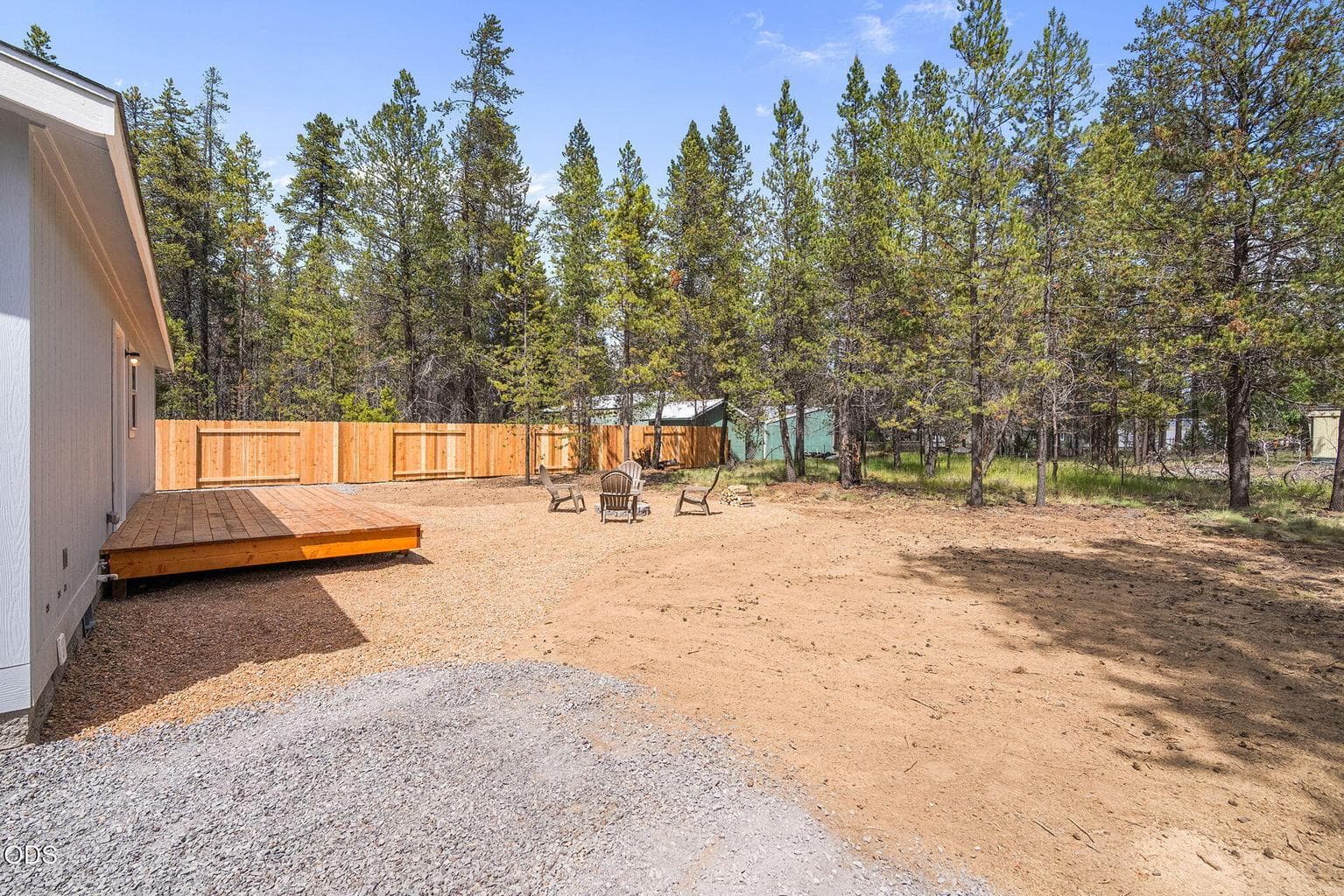 Photo of 52718 Oak Drive 8 of 36