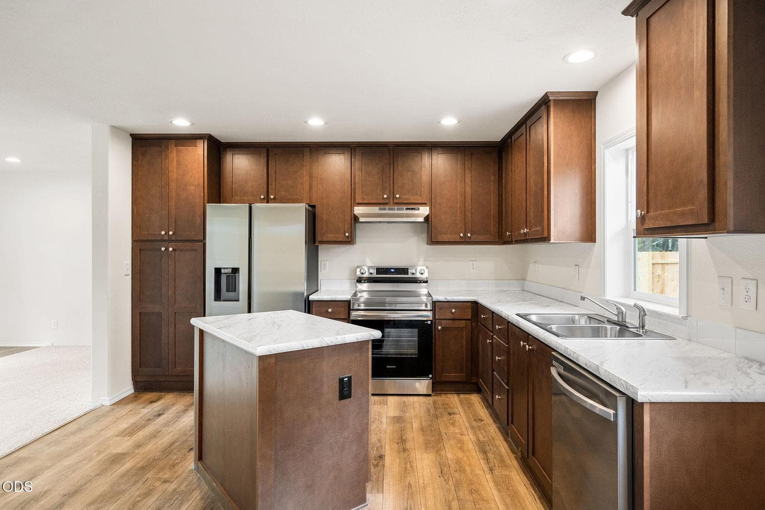 Photo of 52718 Oak Drive 11 of 36