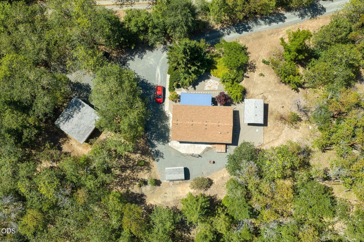 Photo of 5121 Cloverlawn 2 of 43