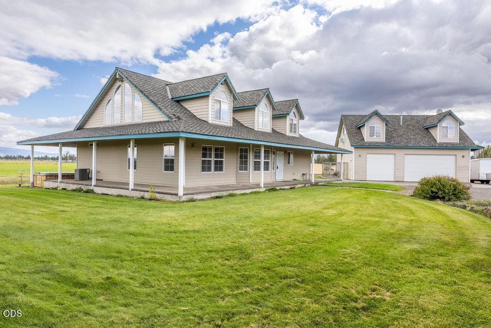 Photo of 24585 Dodds 5 of 108