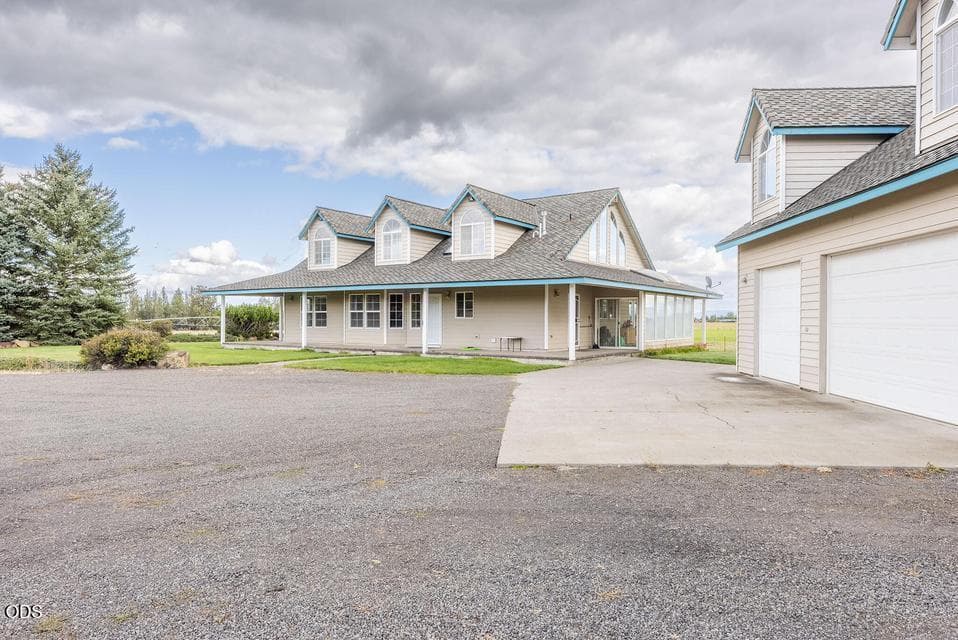 Photo of 24585 Dodds Road 7 of 108