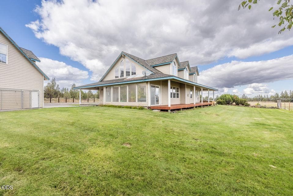 Photo of 24585 Dodds Road 9 of 108