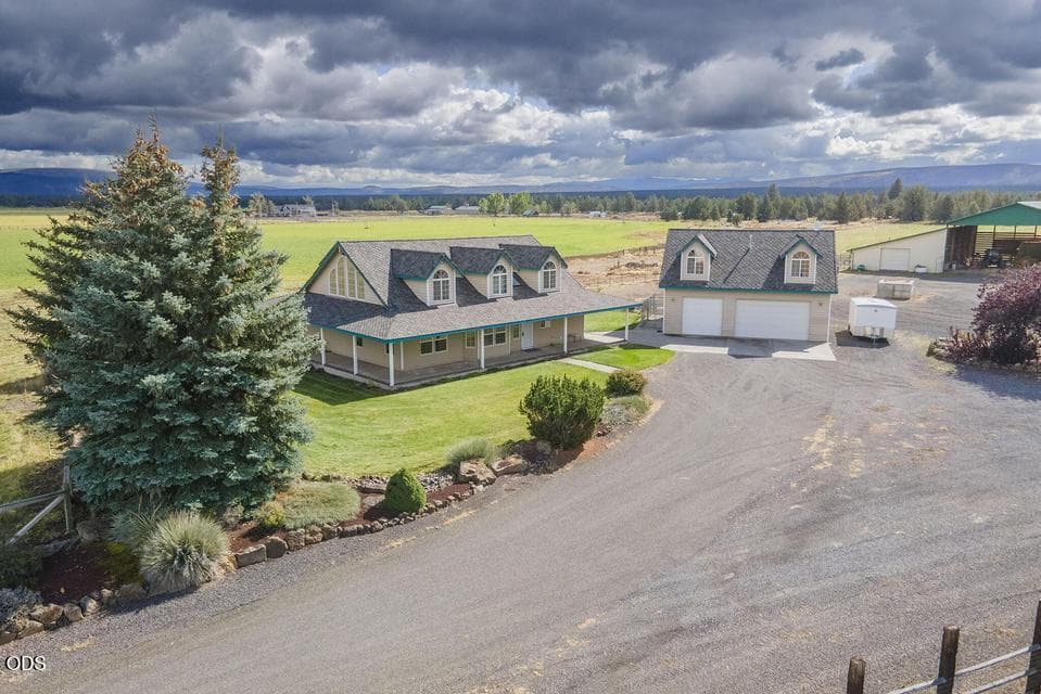 Photo of 24585 Dodds Road 15 of 108