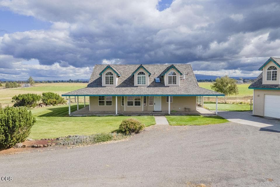 Photo of 24585 Dodds Road 17 of 108