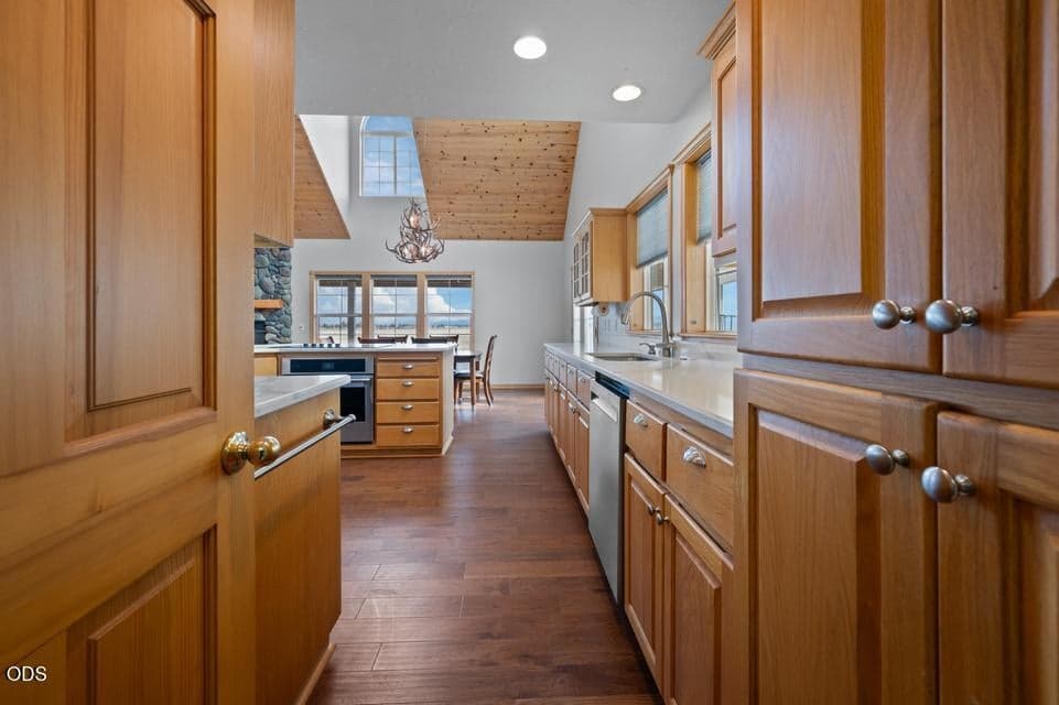 Photo of 24585 Dodds Road 29 of 108