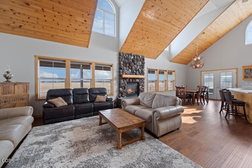 Photo of 24585 Dodds Road 42 of 108