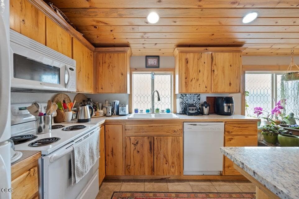 Photo of 24585 Dodds Road 69 of 108