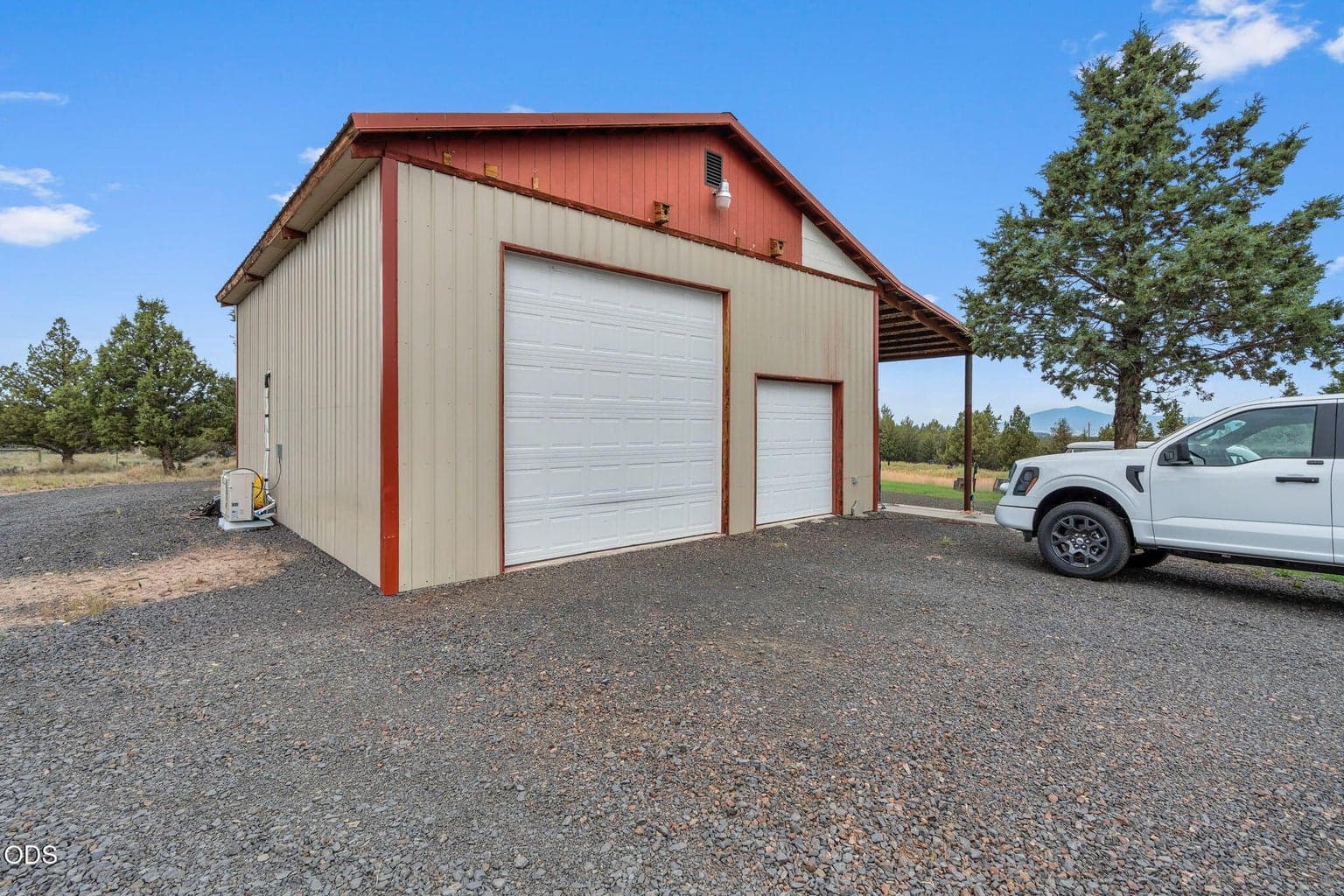 Photo of 5555 SE Jerry Drive 20 of 24