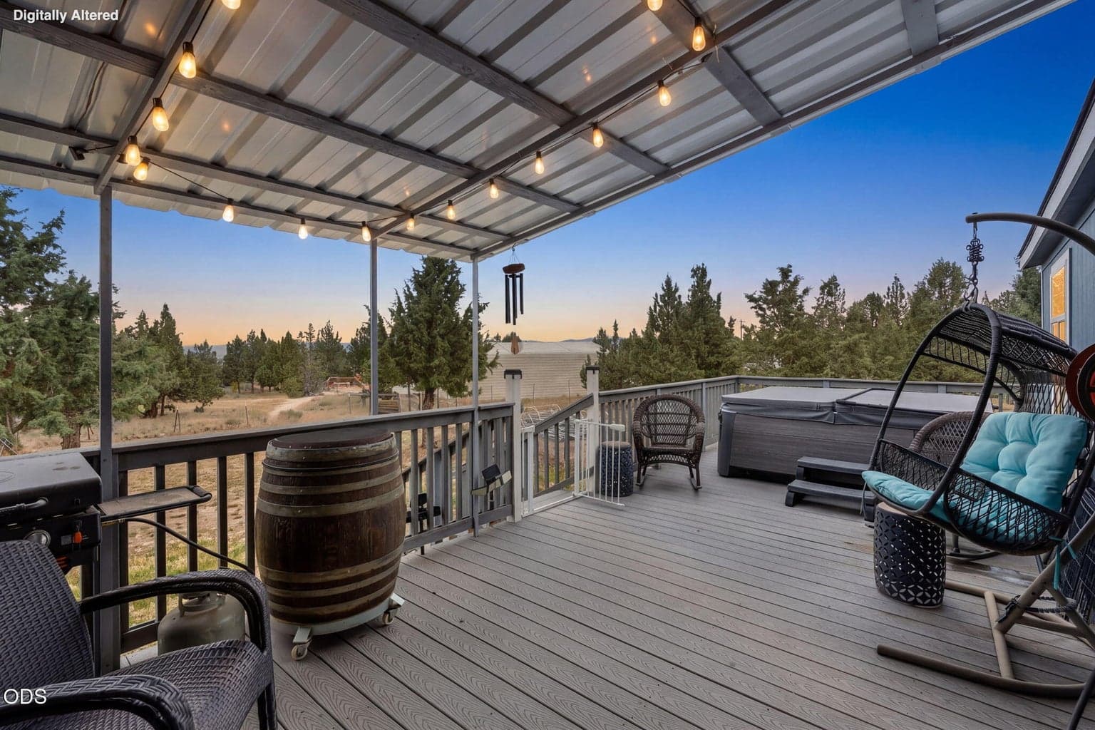Photo of 5555 SE Jerry Drive 18 of 24
