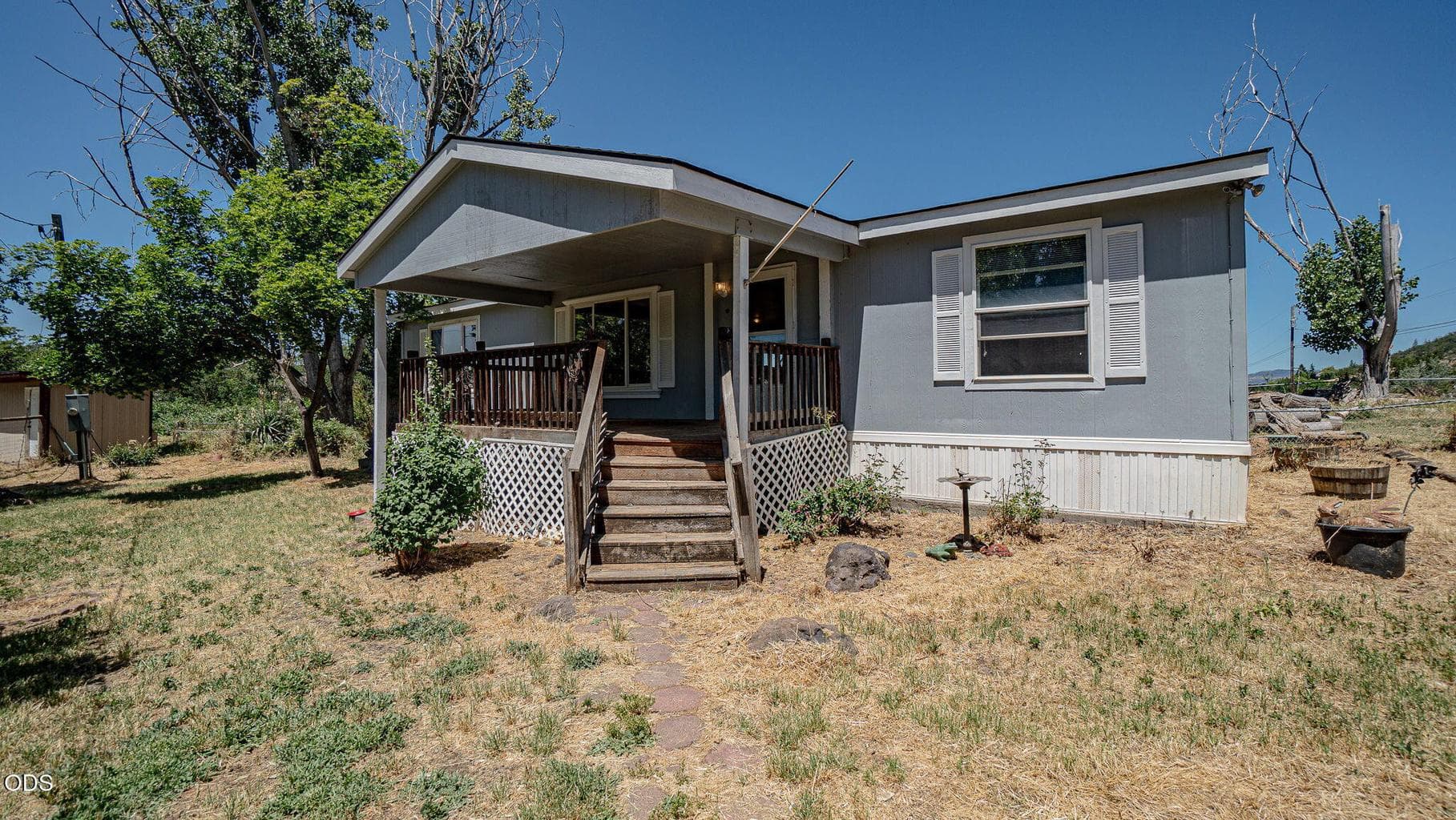 Photo of 1245 Davanna 3 of 25