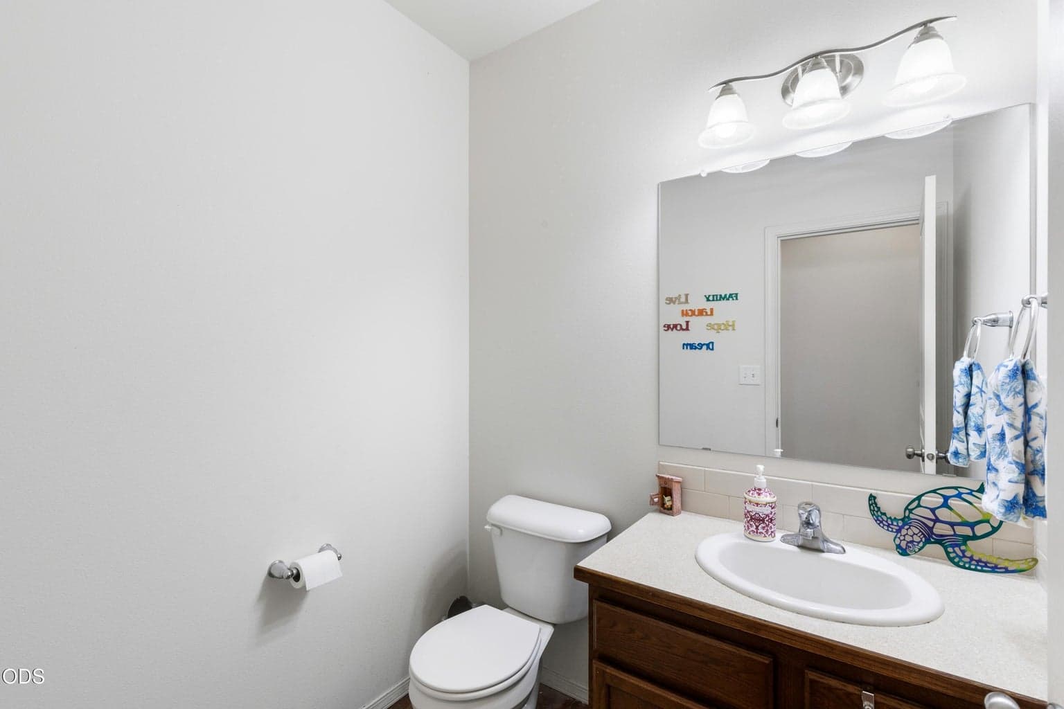 Photo of 21382 NE Eagle Crossing Avenue 15 of 44