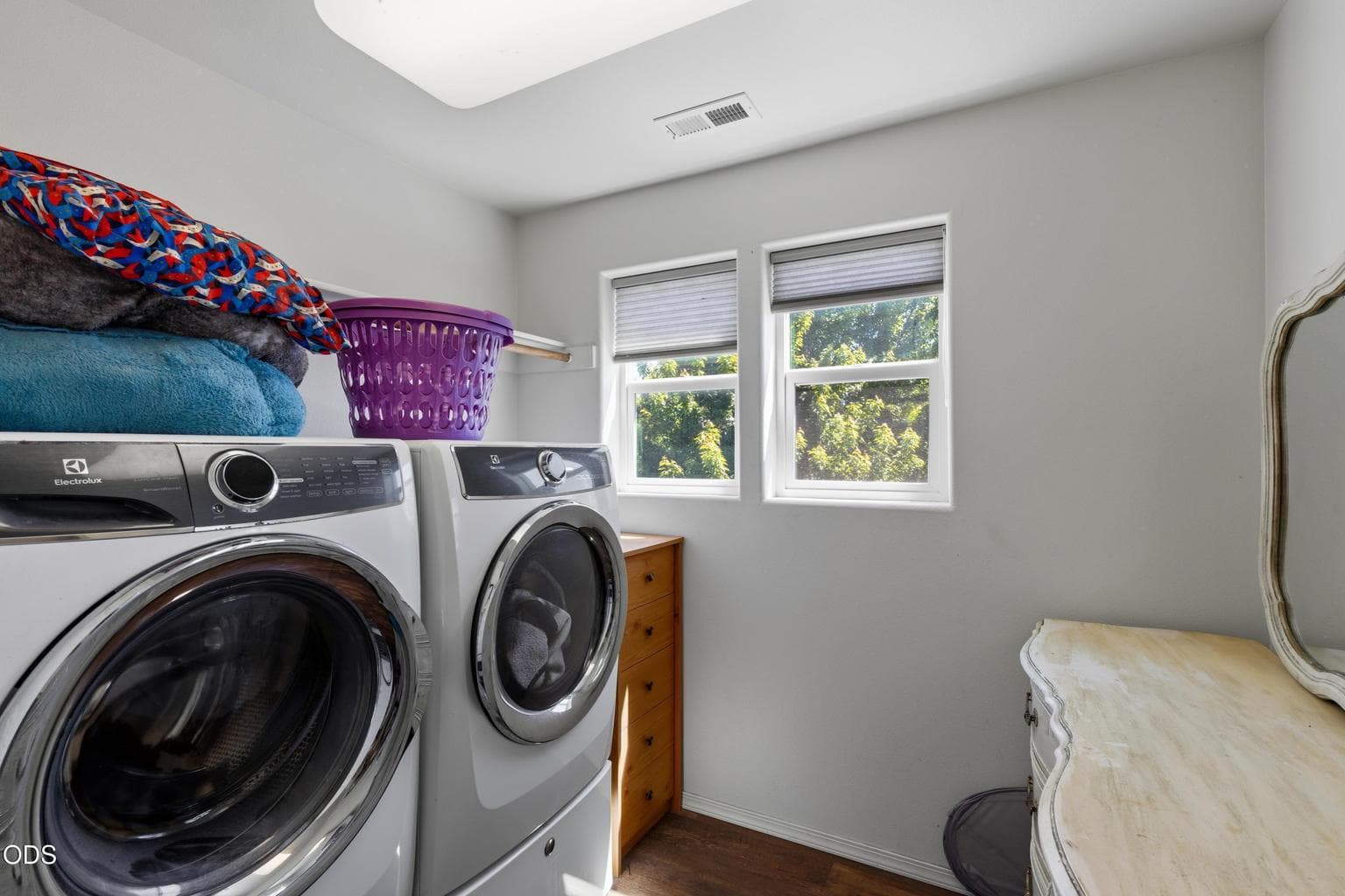 Photo of 21382 NE Eagle Crossing Avenue 16 of 44