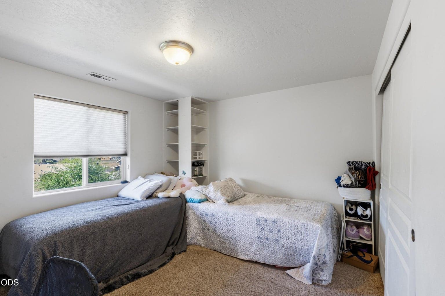 Photo of 21382 NE Eagle Crossing Avenue 18 of 44
