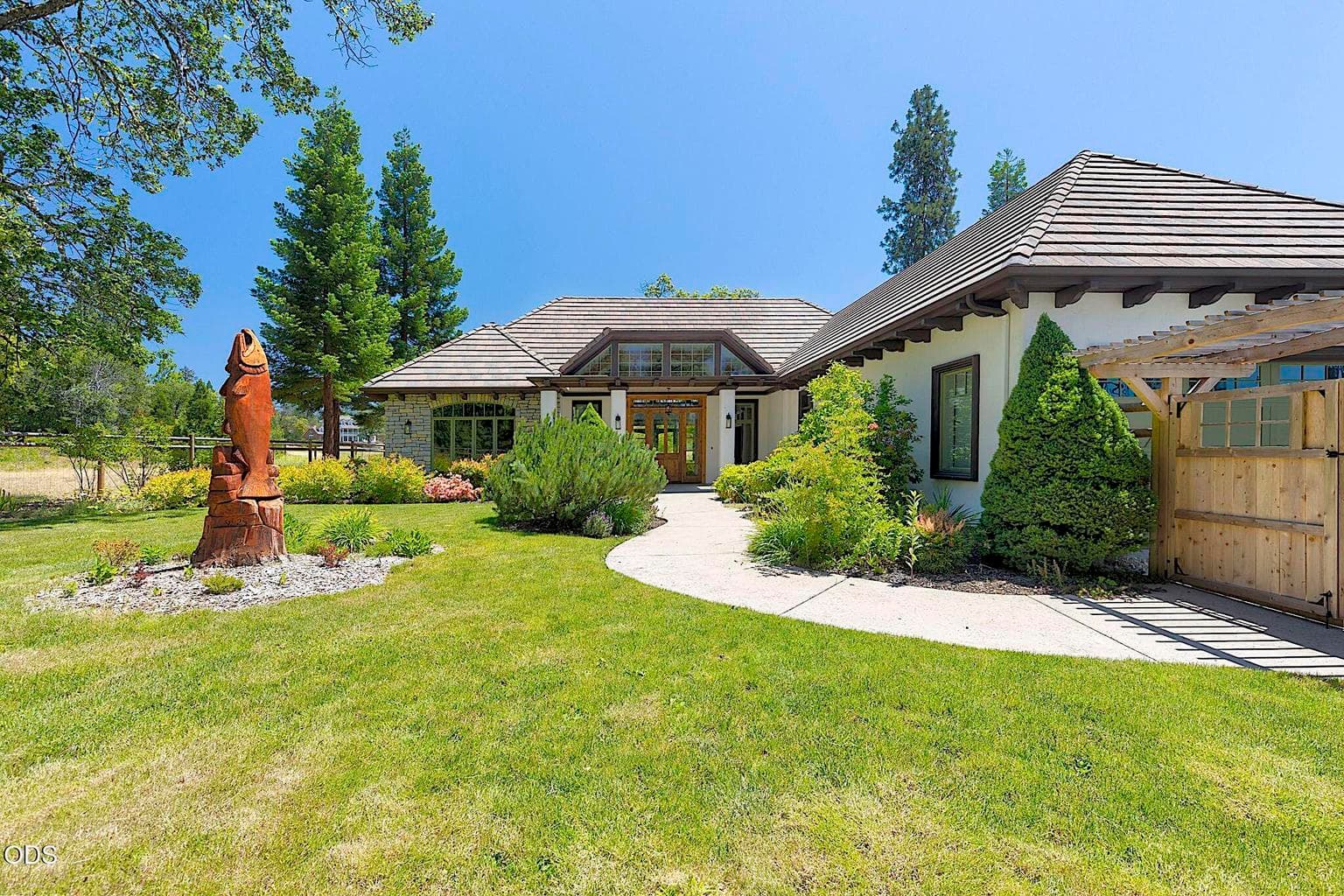 Photo of 903 Nicklaus Point 3 of 88
