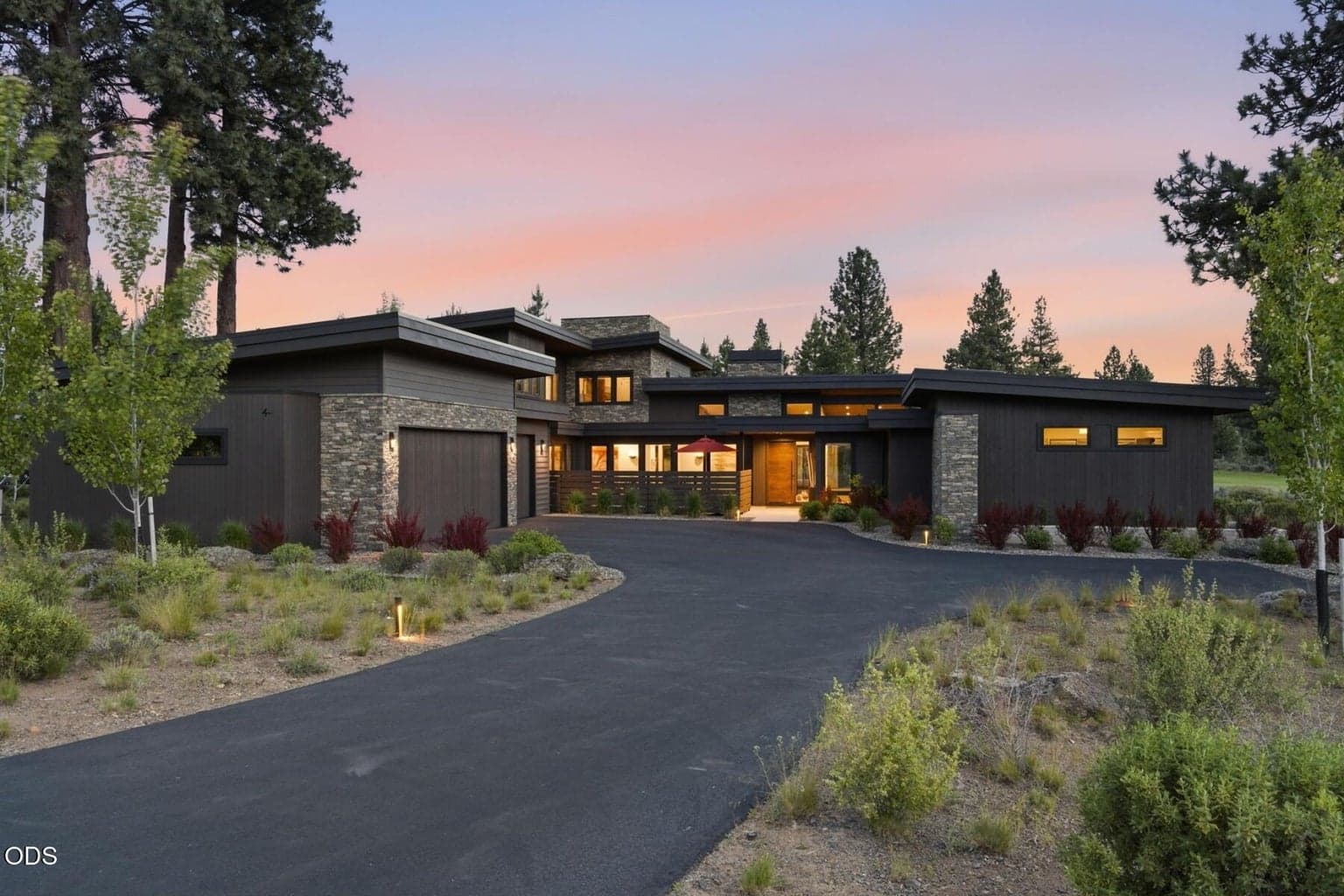 61591 Hosmer Lake