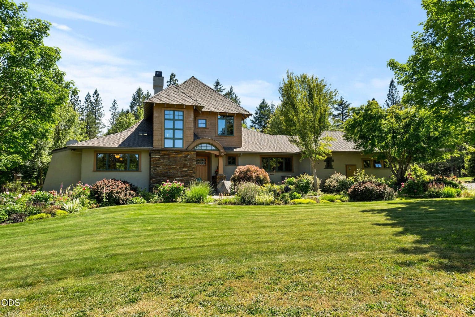 Photo of 693 Horizon Hills 1 of 60