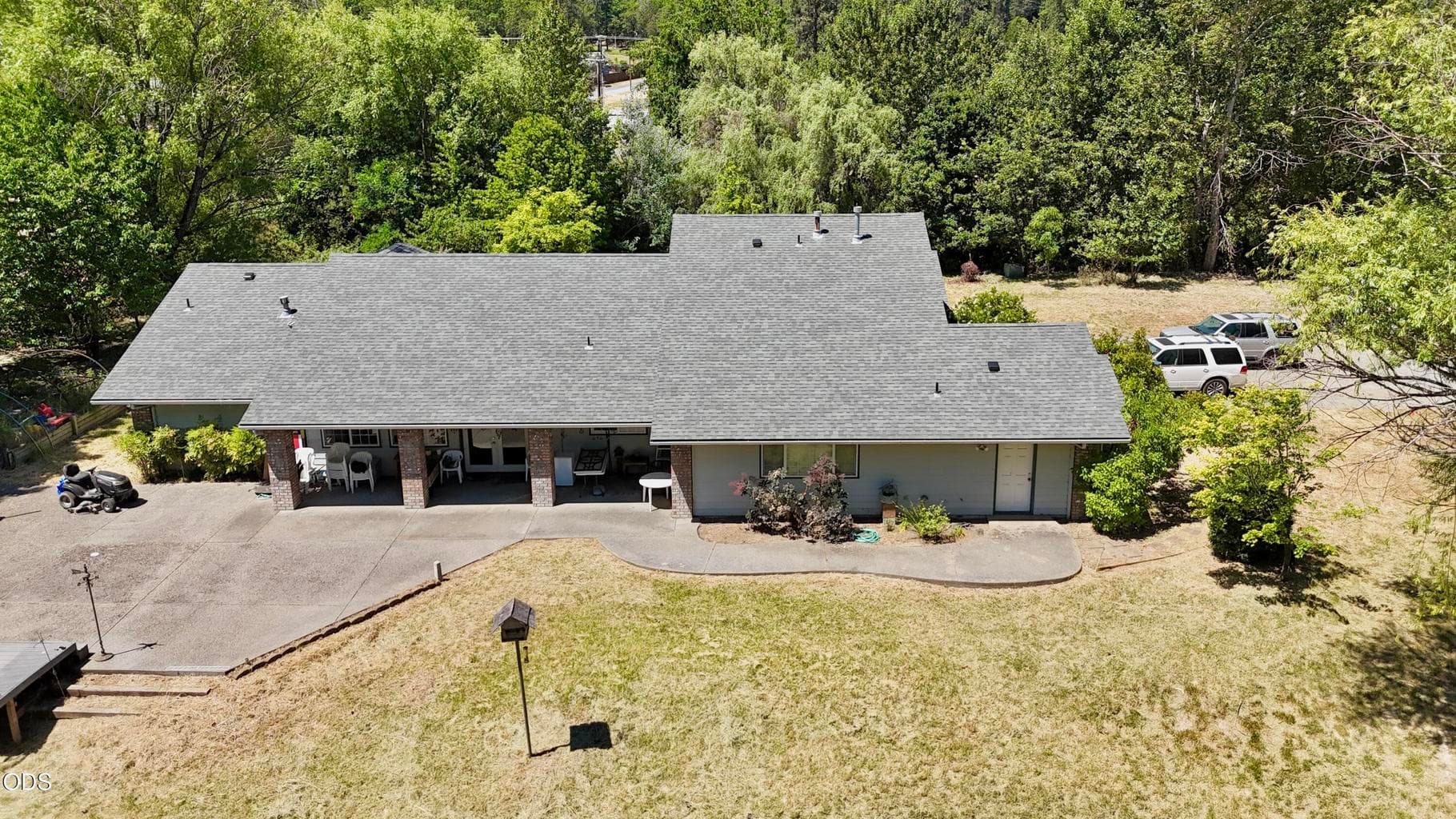 2075 Allen Creek