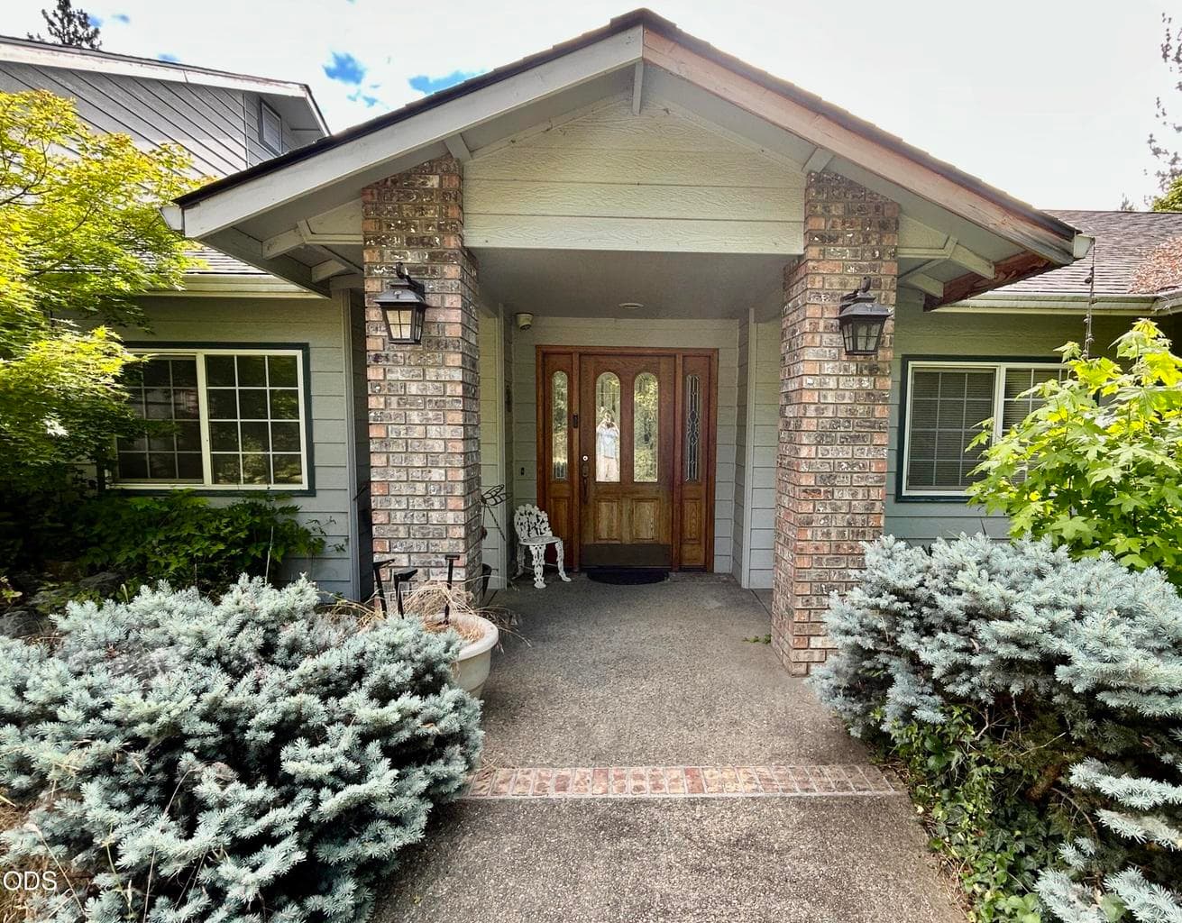 Photo of 2075 Allen Creek 5 of 30