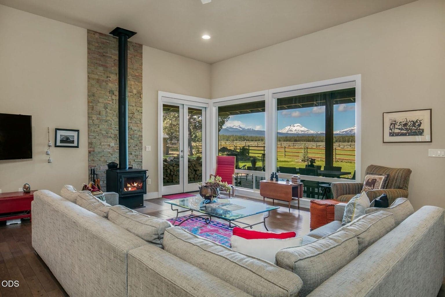 Photo of 16845 Varco Road 10 of 45