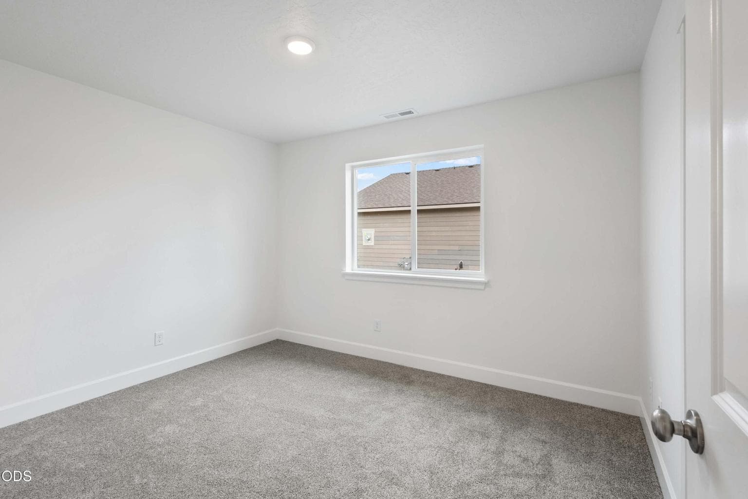 Photo of 458 NW Birdie Lane 22 of 26