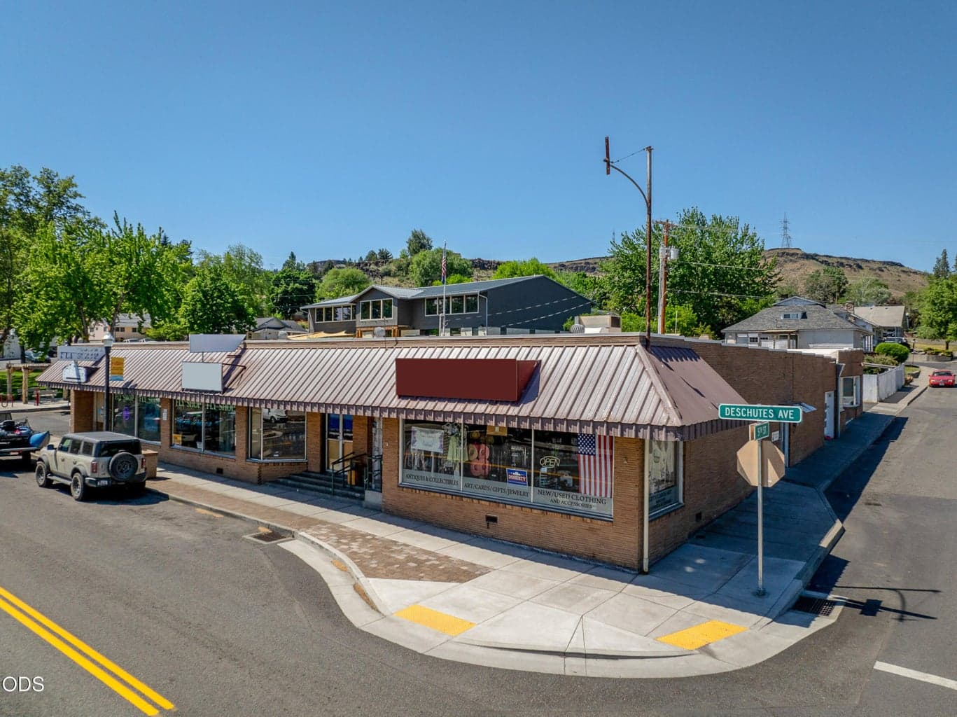 Photo of 502 Deschutes 2 of 7