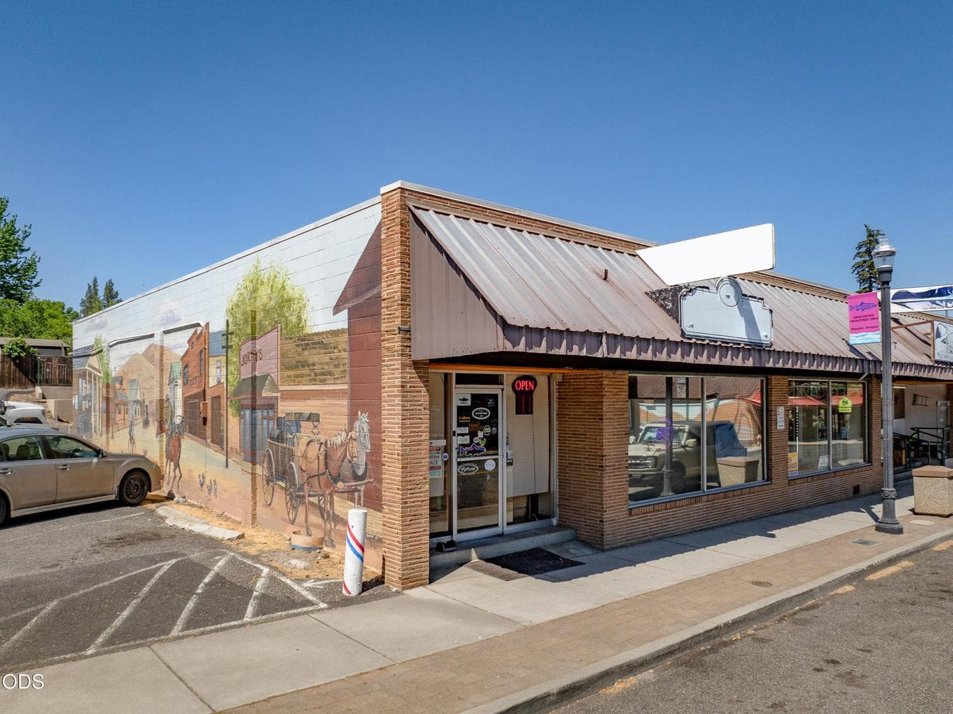 Photo of 502 Deschutes 3 of 7