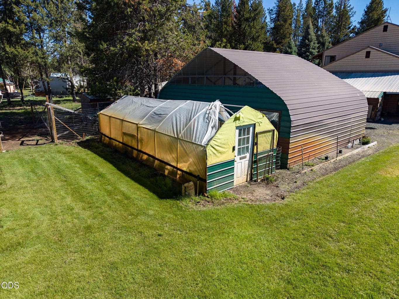 Photo of 52971 Bridge Drive 27 of 32