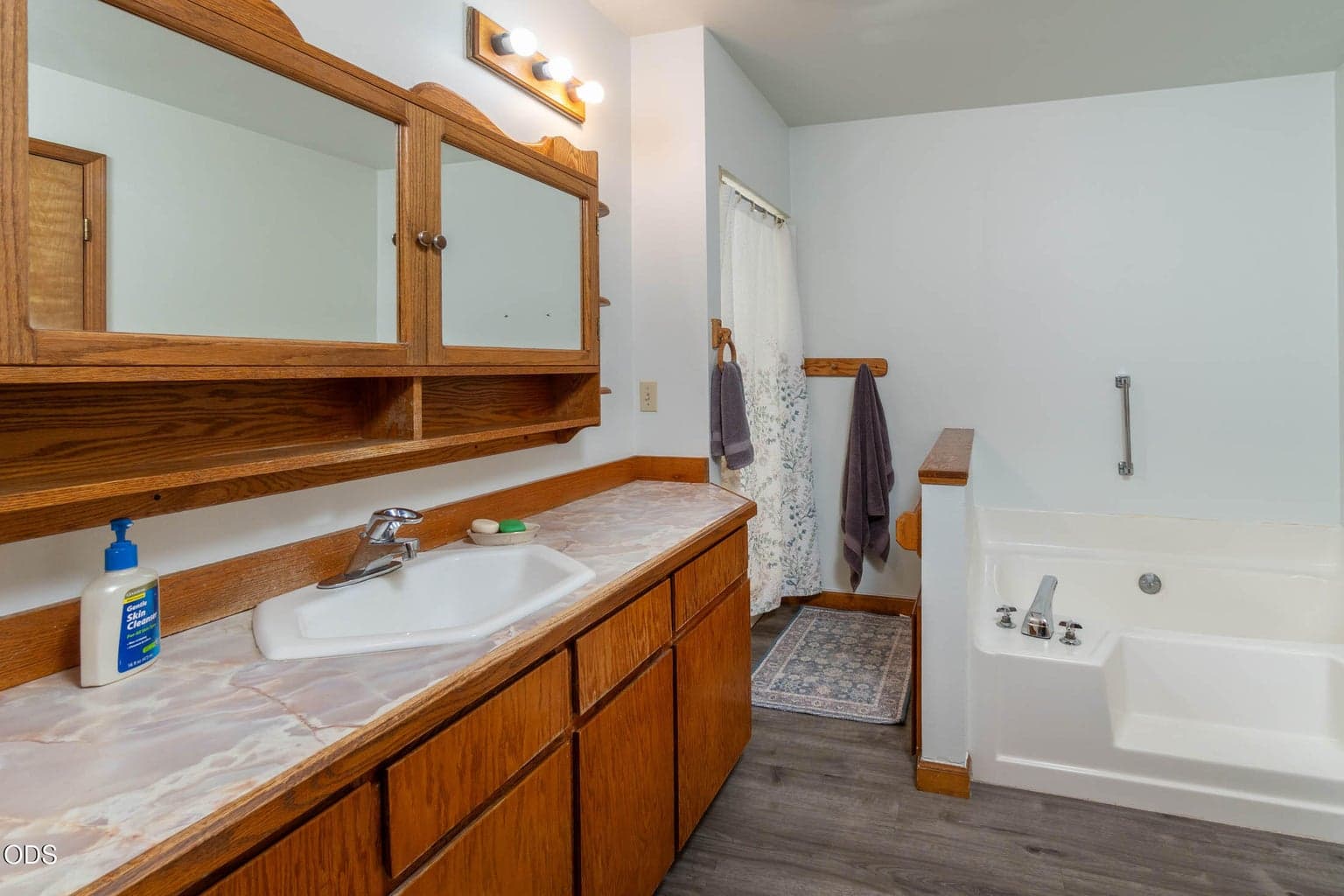 Photo of 52971 Bridge Drive 12 of 32