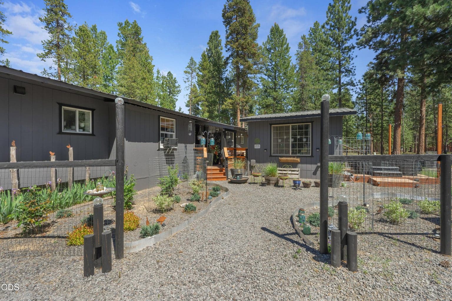 Photo of 14773 North Sugar Pine 2 of 35