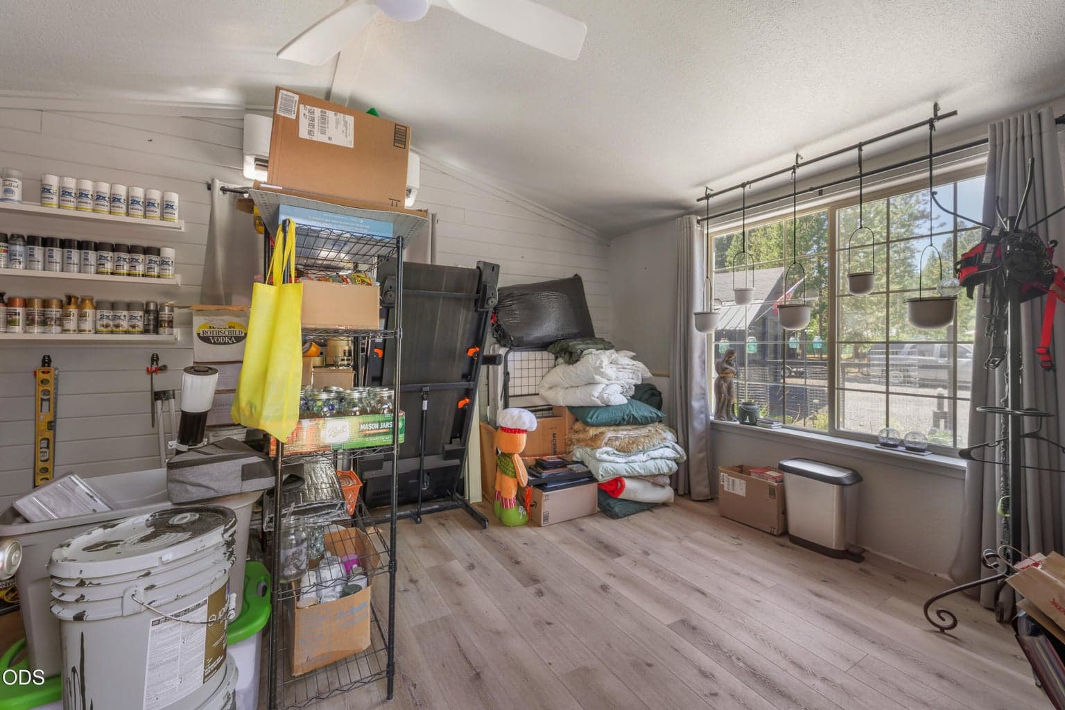 Detached room