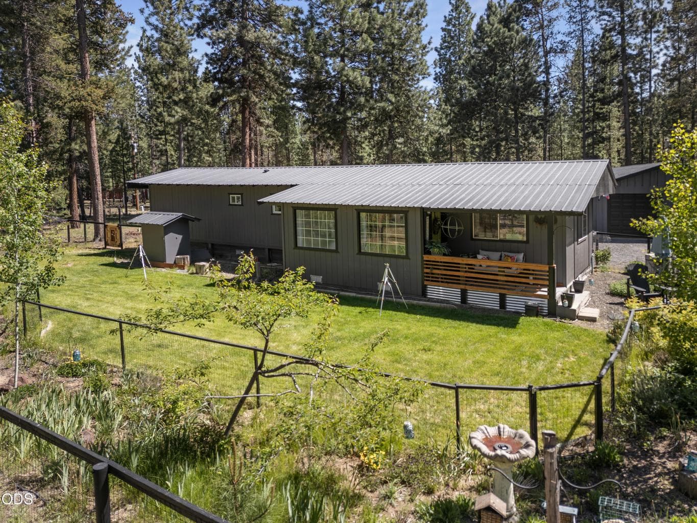Photo of 14773 North Sugar Pine 4 of 35