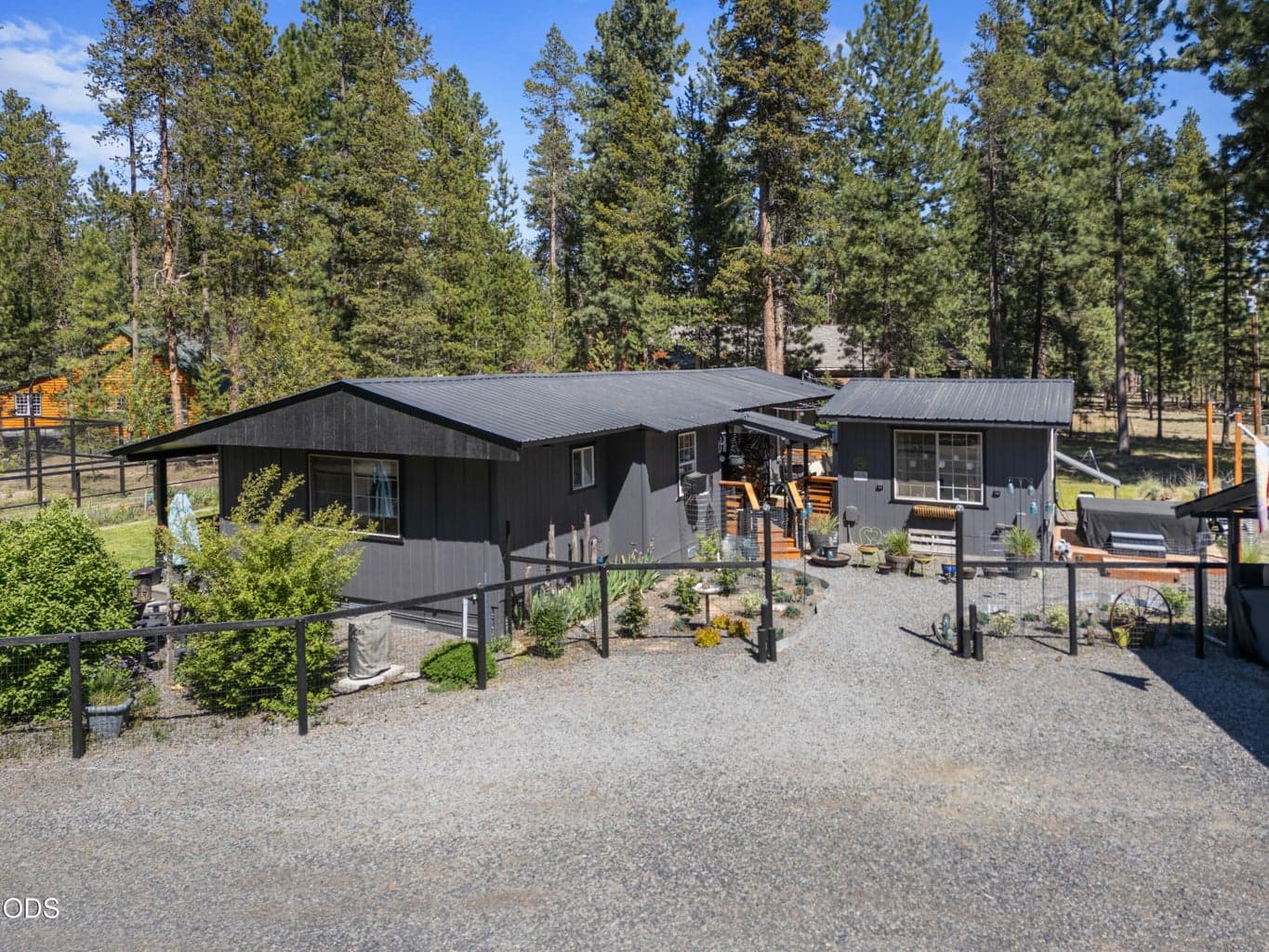 Photo of 14773 North Sugar Pine 1 of 35